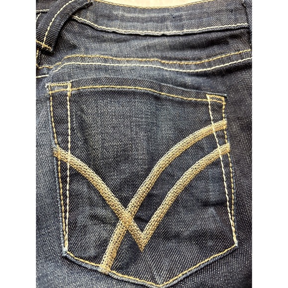 William‎ Rast Bootcut Jeans Womans 27 Flared Denim Pants Blue Dark Wash Casual - Picture 4 of 11